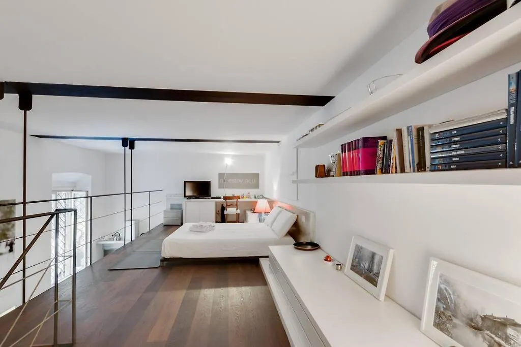 Penzion Hotel Easylife - Luxury Loft Duomo Centre Milán
