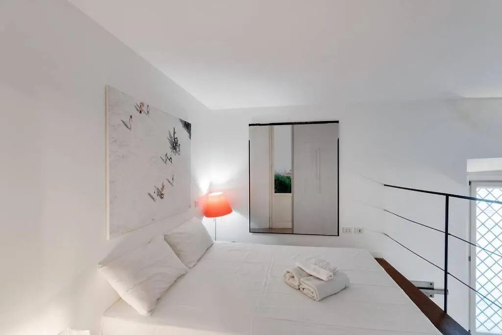 Easylife - Luxury Loft Duomo Centre 호텔 밀라노 0*,