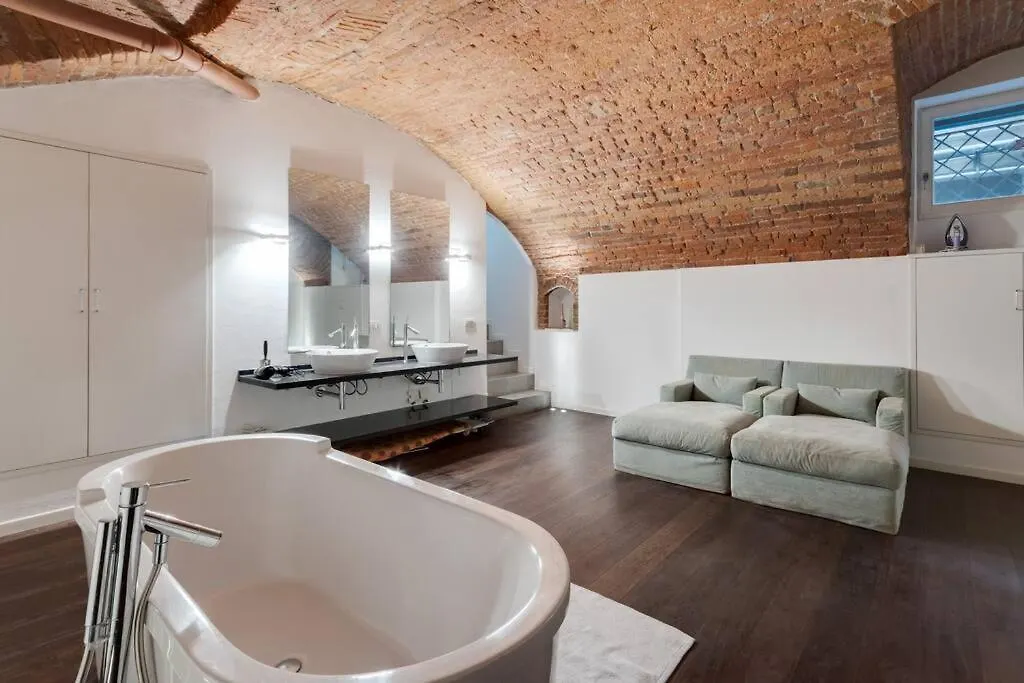 Easylife - Luxury Loft Duomo Centre 호텔 밀라노 여관